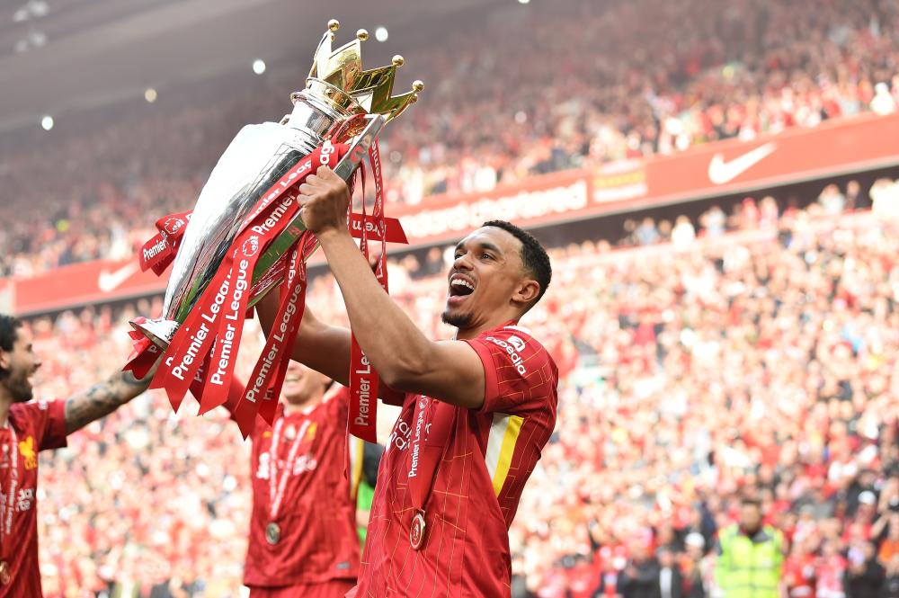 桑德兰全队的跑动量和投入度比之前有下滑，这可能也会是曼城赢球的机会